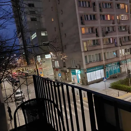 Кімната В 2-Кімнатній Квартирі ,Центр Варшави *